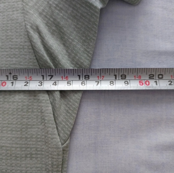 Adidas Terrex T-Shirt Tee Women's Size 16 Grey Aeroready Breathable Recycled - Picture 12 of 16